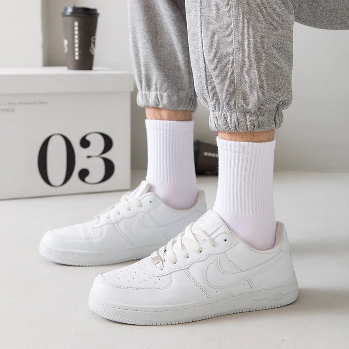 5Pairs all white unisex socks - Derslash