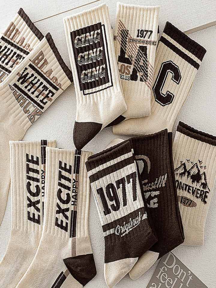 8 pairs of Men American graffiti Socks - Derslash