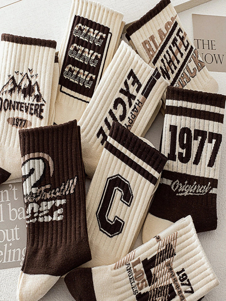 8 pairs of Men American graffiti Socks - Derslash