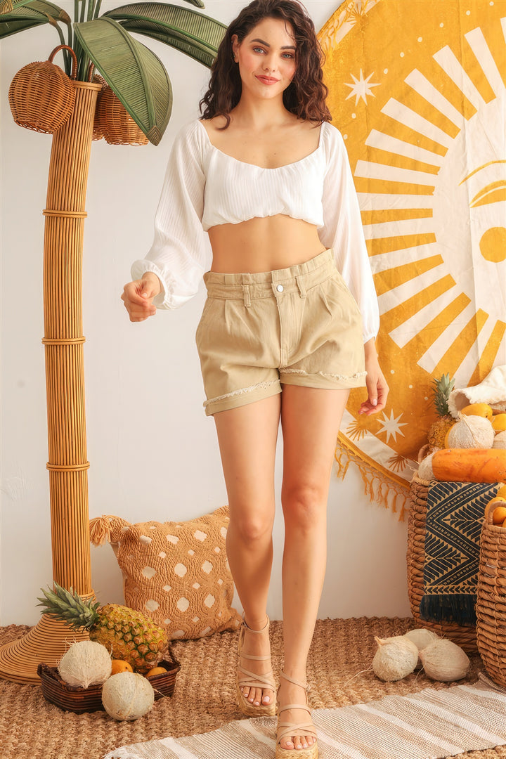 Elfenbeinfarbenes, langärmliges Crop-Top mit gesmoktem Rücken