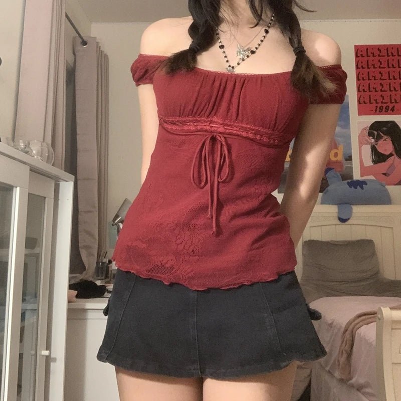 Elegant Lady Square Collar T - shirt - Derslash