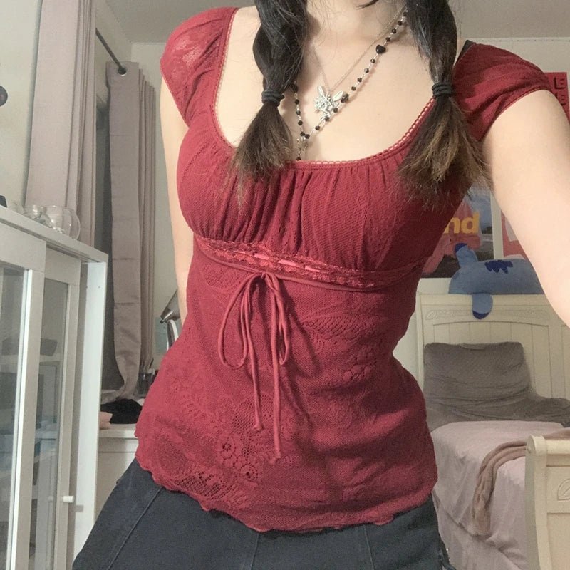Elegant Lady Square Collar T - shirt - Derslash