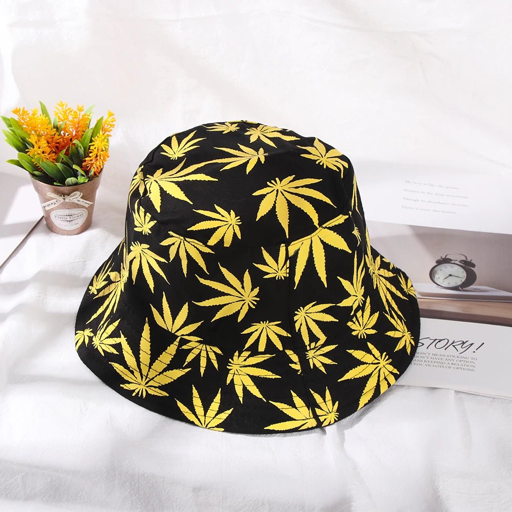 Unisex Maple Leaf Design Bucket Hats - Derslash