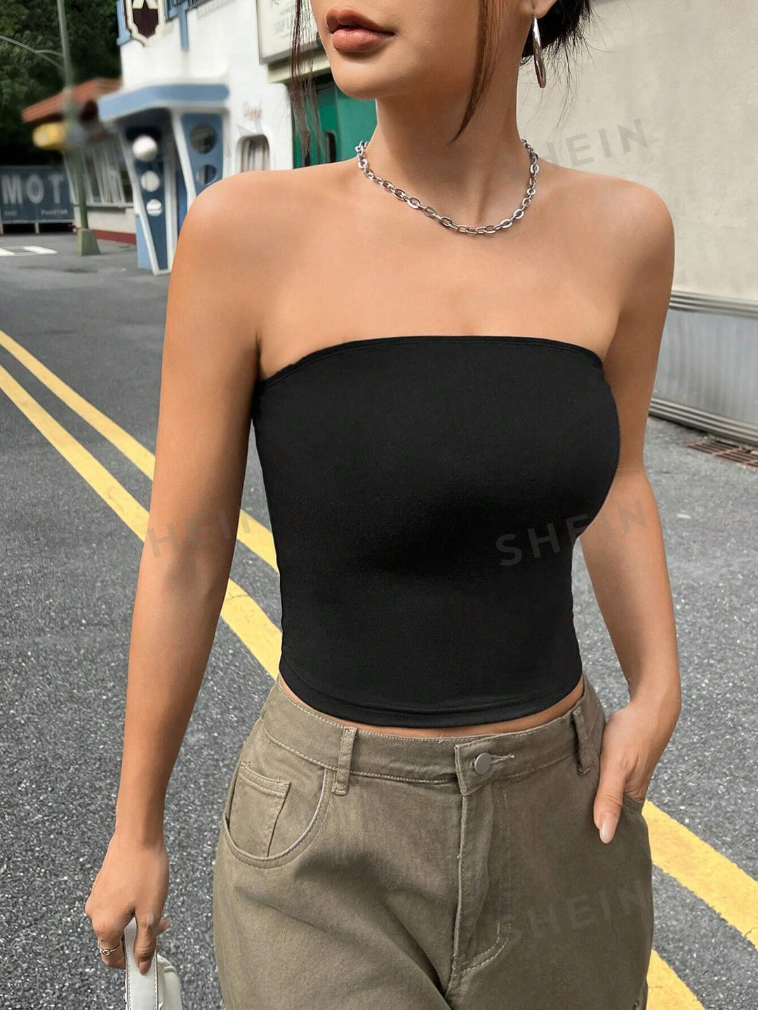 23