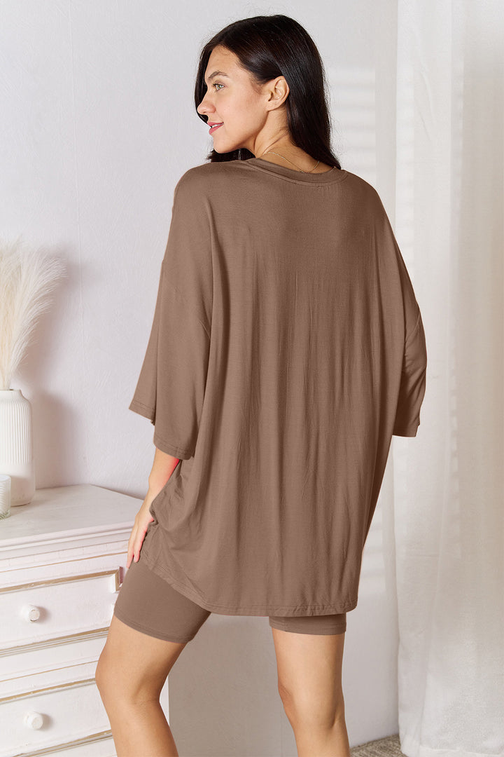Basic Bae Set aus weichem Viskoseoberteil und Shorts in voller Größe mit Dreiviertelärmeln