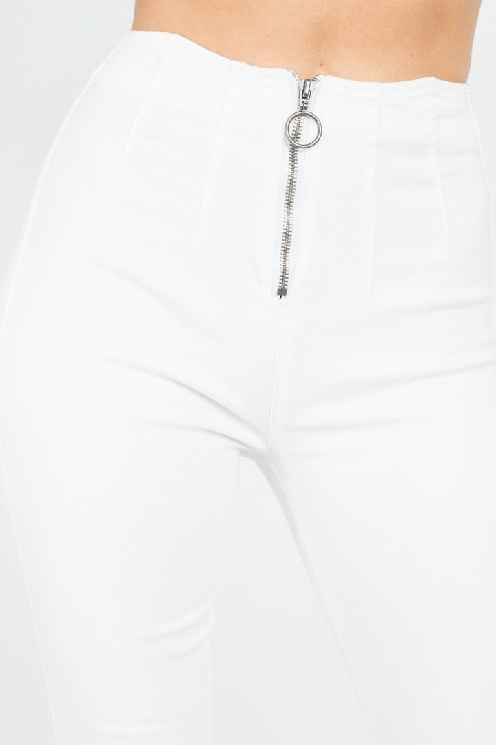 Jeans mit hoher Taille