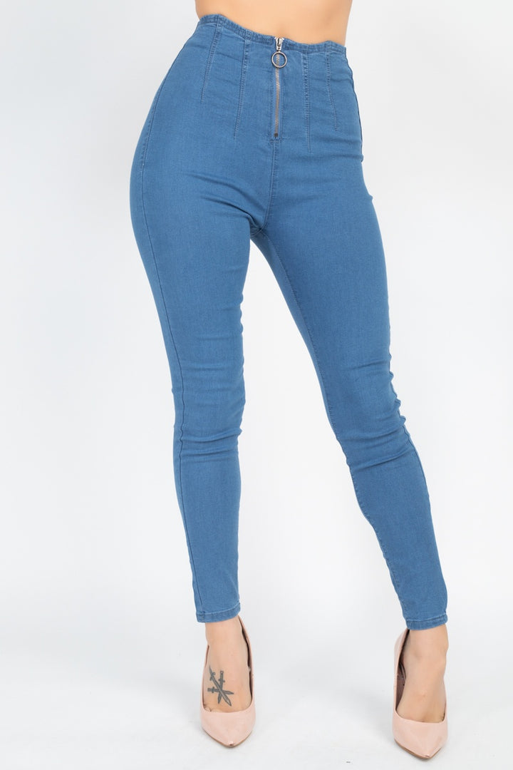 Jeans mit hoher Taille