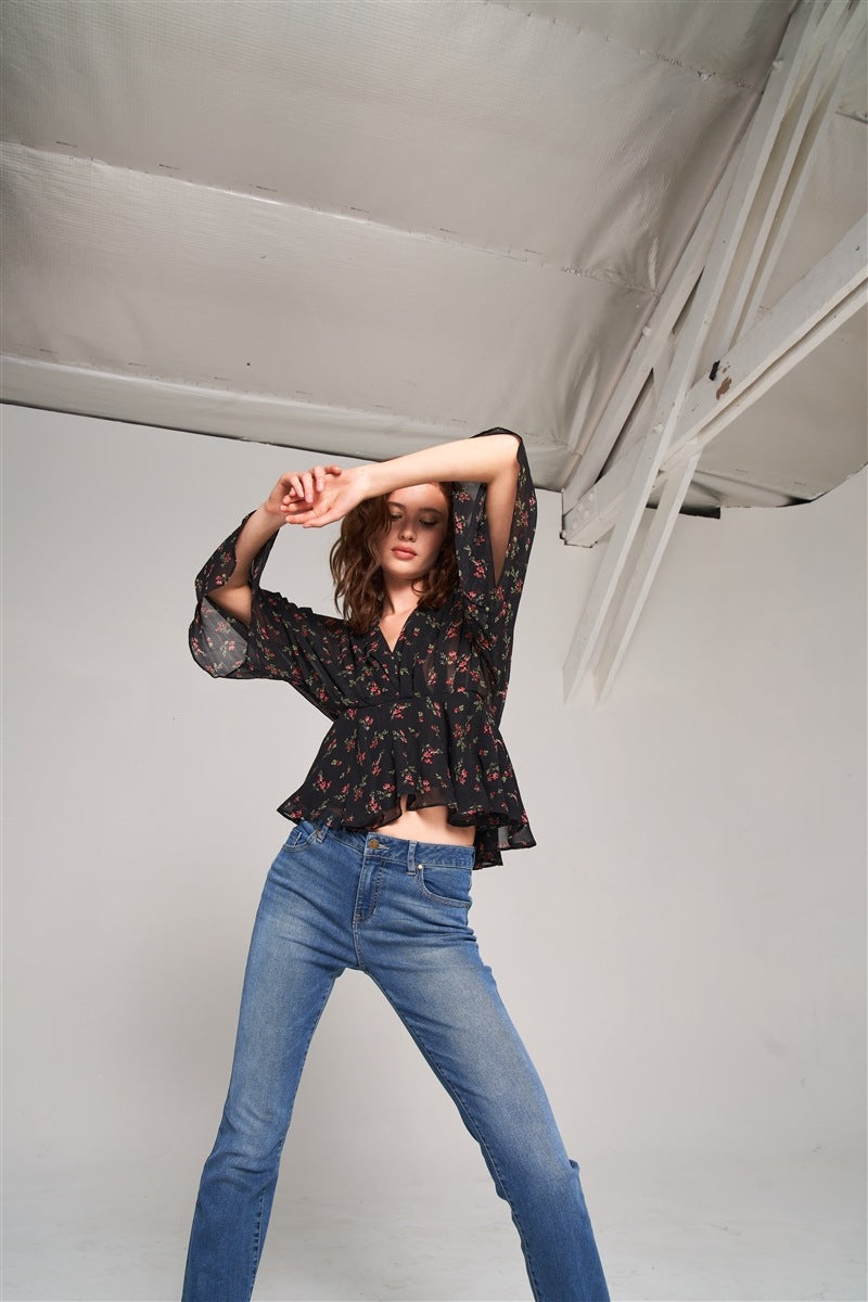 Mittelblaue Skinny Boot Jeans aus recyceltem Denim mit hoher Taille