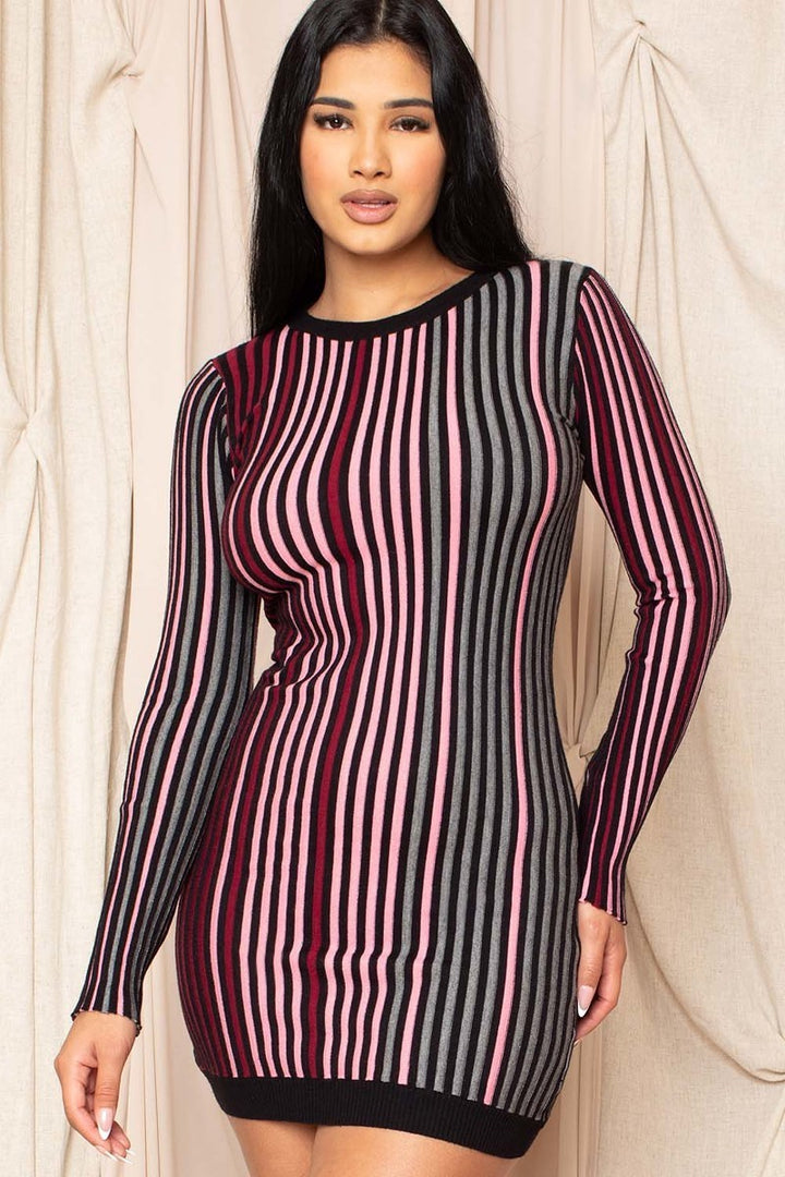 Mehrfarbig gestreiftes Rippenkleid