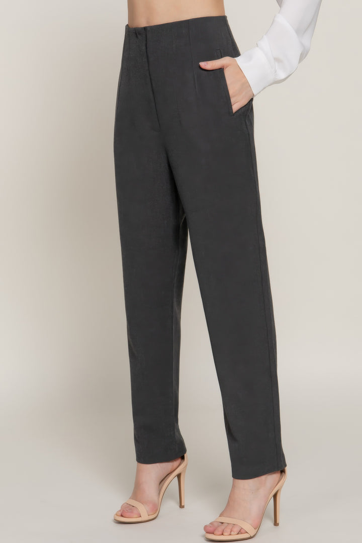 Lange Hose mit Biesendetail und hoher Taille
